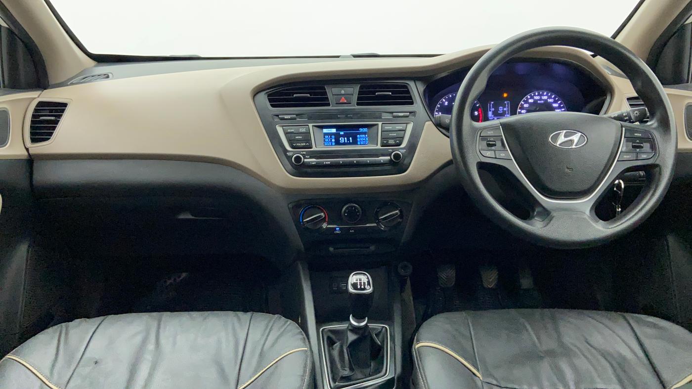 2015 Hyundai Elite i20 MAGNA 1.4 CRDI, Diesel, Manual, 54,237 km, Dashboard