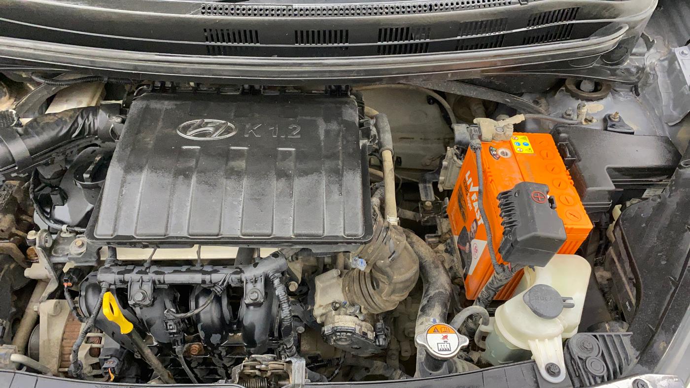 2017 Hyundai Xcent E, Petrol, Manual, 78,652 km, Engine View - Left