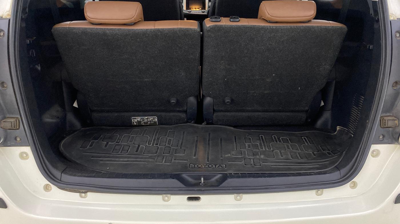 2018 Toyota Innova Crysta 2.8 ZX AT 7 STR, Diesel, Automatic, 1,08,973 km, Boot Inside