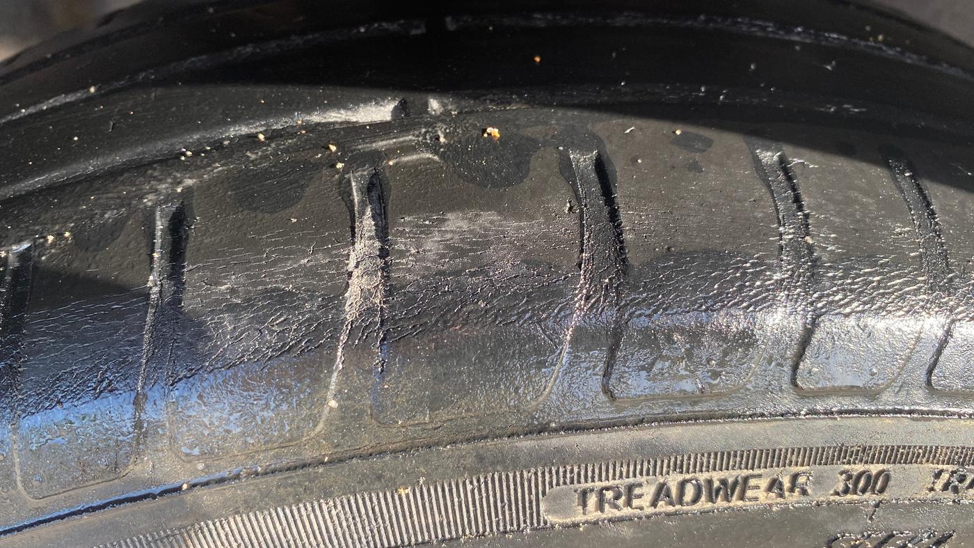2021 Maruti Swift VXI, Petrol, Manual, 57,932 km, Right Rear Tyre Tread