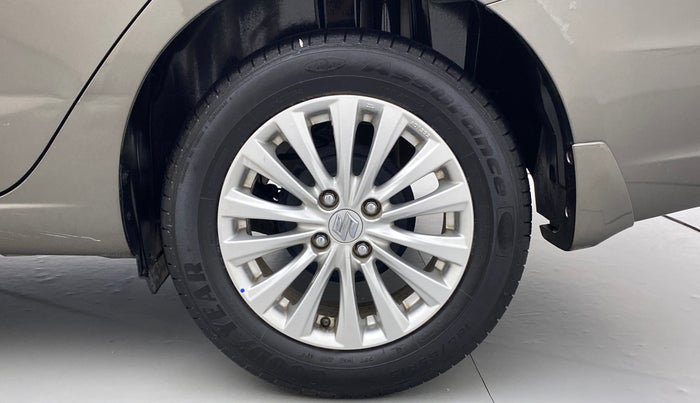 2020 Maruti Ciaz DELTA 1.5 SHVS MT PETROL, Petrol, Manual, 24,385 km, Left Rear Wheel