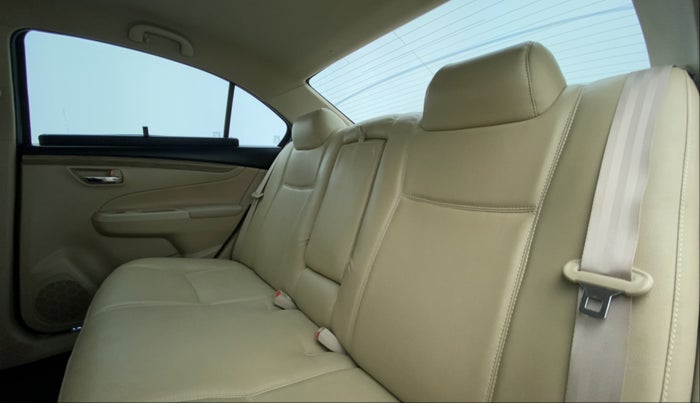 2020 Maruti Ciaz DELTA 1.5 SHVS MT PETROL, Petrol, Manual, 24,385 km, Right Side Rear Door Cabin