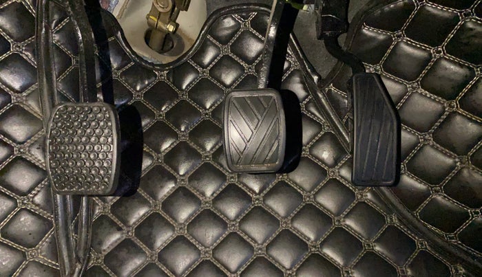 2022 Maruti IGNIS ZETA 1.2, Petrol, Manual, 28,437 km, Pedals