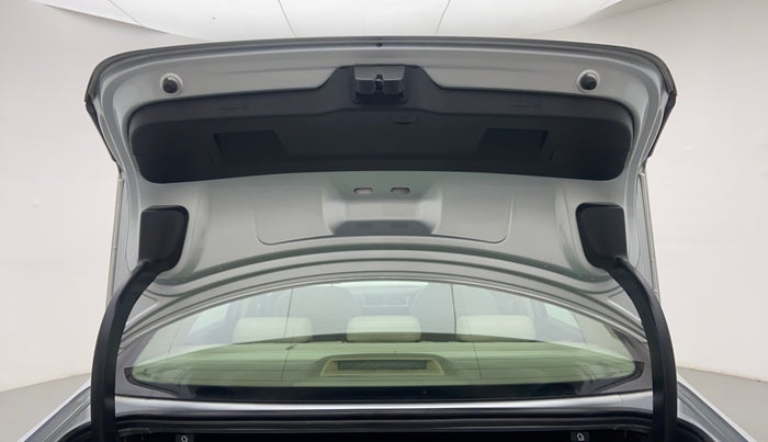 2012 Volkswagen Jetta COMFORTLINE TDI, Diesel, Manual, 95,395 km, Boot Door Open