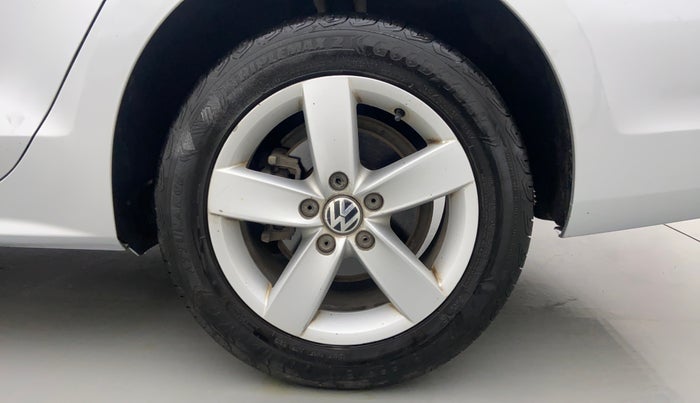 2012 Volkswagen Jetta COMFORTLINE TDI, Diesel, Manual, 95,395 km, Left Rear Wheel