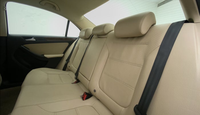 2012 Volkswagen Jetta COMFORTLINE TDI, Diesel, Manual, 95,395 km, Right Side Rear Door Cabin