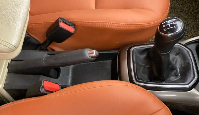 2019 Maruti IGNIS DELTA 1.2, Petrol, Manual, 27,641 km, Gear Lever