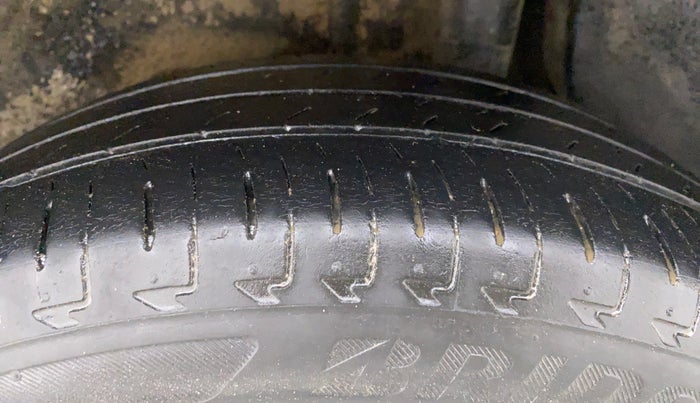 2019 Maruti IGNIS DELTA 1.2, Petrol, Manual, 27,641 km, Left Rear Tyre Tread