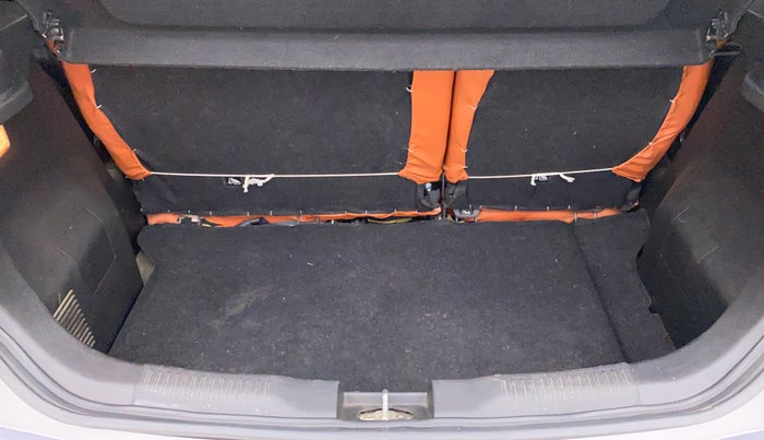 2019 Maruti IGNIS DELTA 1.2, Petrol, Manual, 27,641 km, Boot Inside