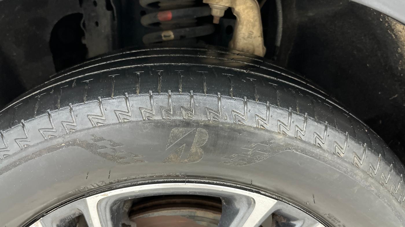 2018 Mahindra MARAZZO M8 7 STR, Diesel, Manual, 88,846 km, Left Front Tyre Tread