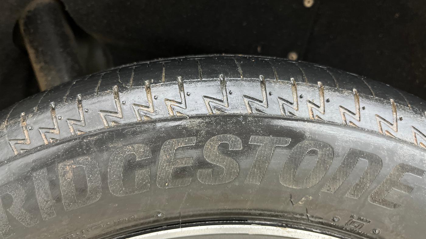 2018 Mahindra MARAZZO M8 7 STR, Diesel, Manual, 88,846 km, Right Rear Tyre Tread