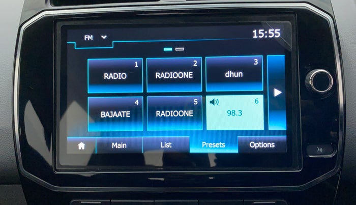 2020 Renault Kwid RXT 1.0 AMT (O), Petrol, Automatic, 31,238 km, Infotainment System