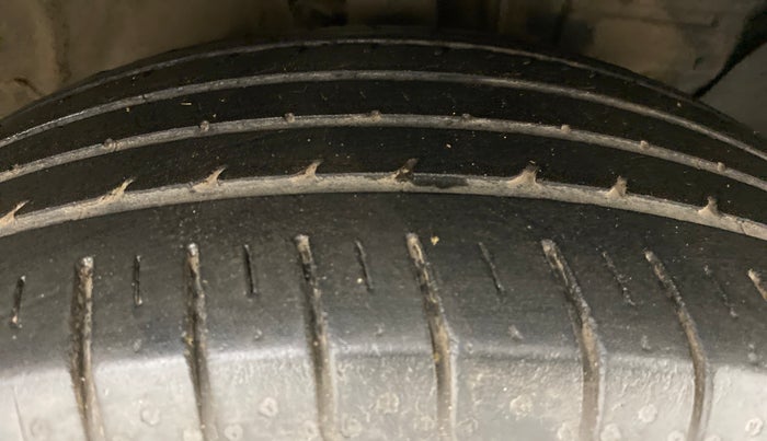 2019 Hyundai Creta 1.4 EX CRDI, Diesel, Manual, 29,301 km, Right Front Tyre Tread