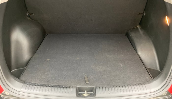 2019 Hyundai Creta 1.4 EX CRDI, Diesel, Manual, 29,301 km, Boot Inside