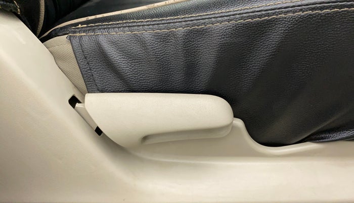 2020 Maruti Celerio VXI CNG, CNG, Manual, 72,995 km, Driver Side Adjustment Panel