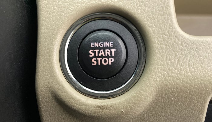 2016 Maruti Ciaz ZDI+ SHVS, Diesel, Manual, 82,391 km, Keyless Start/ Stop Button