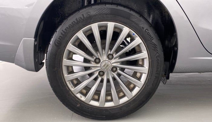 2016 Maruti Ciaz ZDI+ SHVS, Diesel, Manual, 82,391 km, Right Rear Wheel
