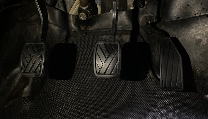 2021 Maruti New Wagon-R LXI CNG 1.0, CNG, Manual, 63,135 km, Pedals