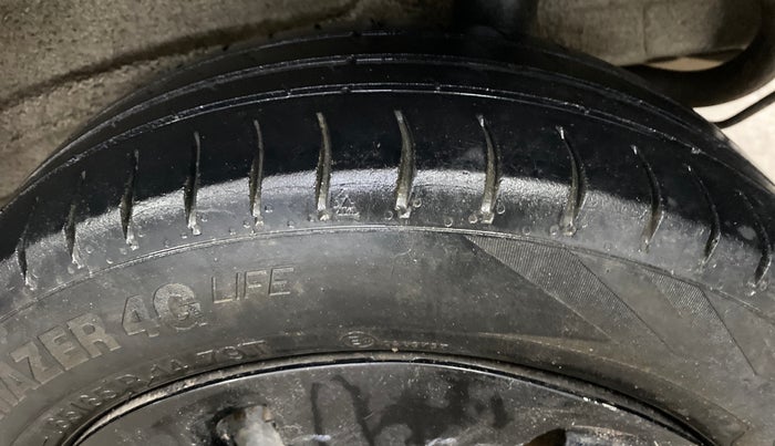 2021 Maruti New Wagon-R LXI CNG 1.0, CNG, Manual, 63,135 km, Left Rear Tyre Tread