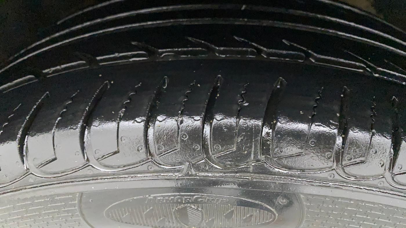 2020 Ford Ecosport TITANIUM + 1.5L PETROL AT, Petrol, Automatic, 39,458 km, Right Rear Tyre Tread