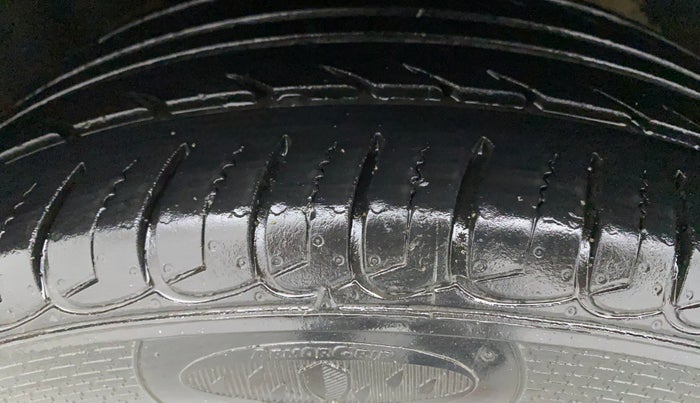 2020 Ford Ecosport TITANIUM + 1.5L PETROL AT, Petrol, Automatic, 39,458 km, Right Rear Tyre Tread