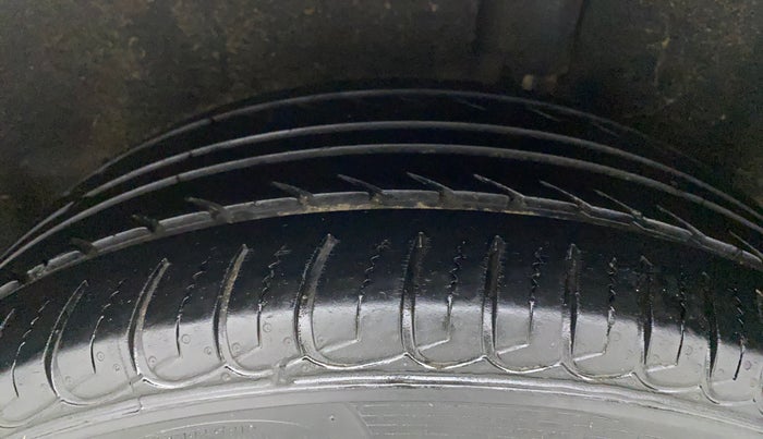 2020 Ford Ecosport TITANIUM + 1.5L PETROL AT, Petrol, Automatic, 39,458 km, Left Rear Tyre Tread