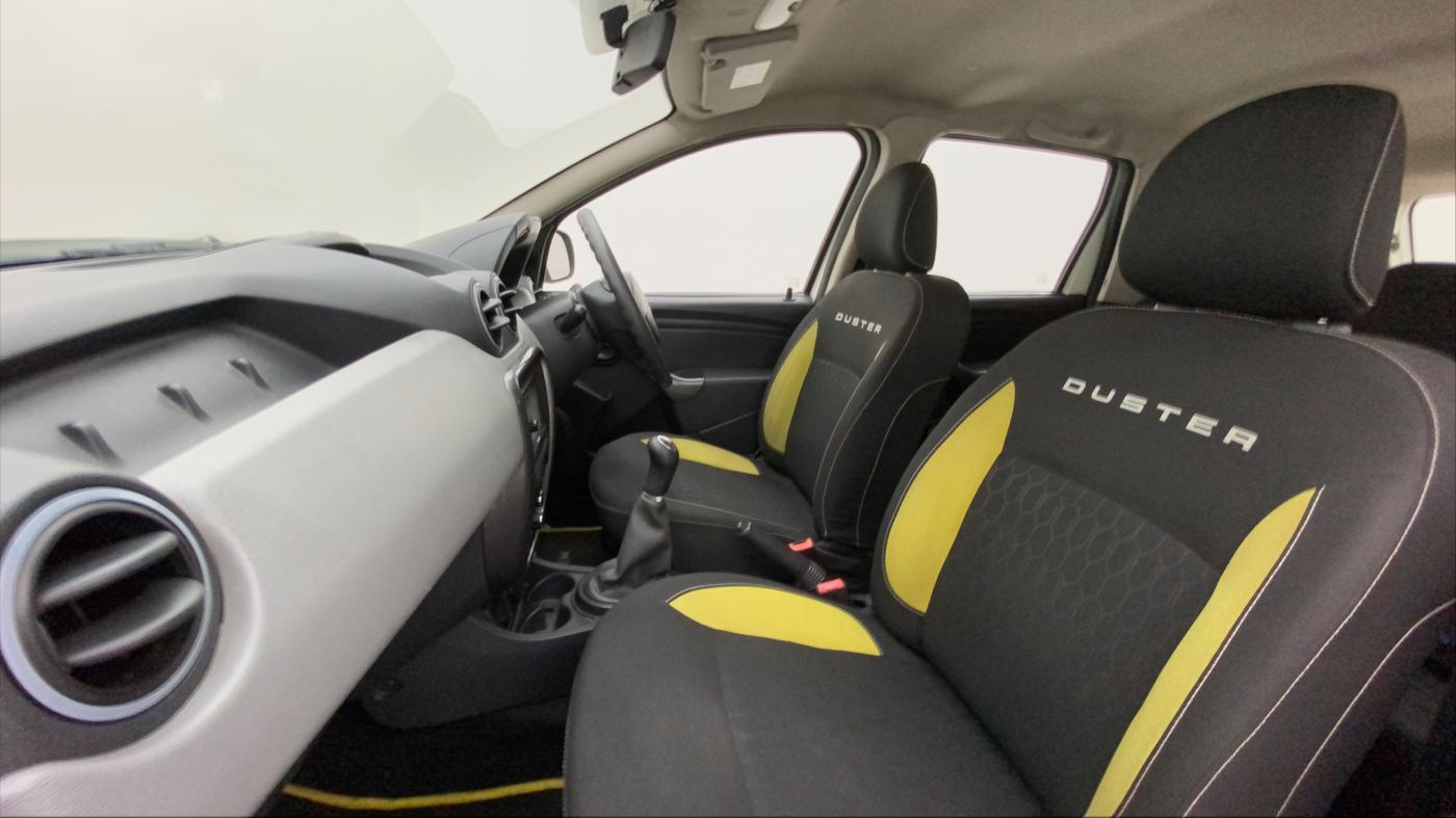 2014 Renault Duster 85 PS RXE DIESEL ADVENTURE, Diesel, Manual, 91,293 km, Right Side Front Door Cabin