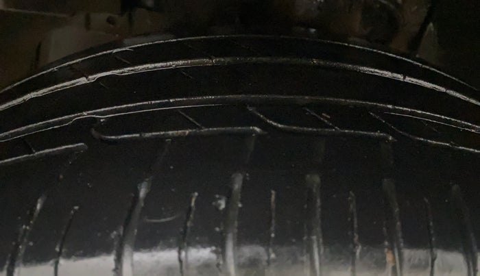 2022 Tata NEXON XZ PLUS PETROL SUNROOF, Petrol, Manual, 45,267 km, Left Front Tyre Tread