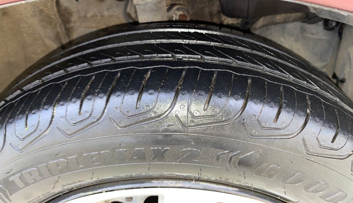 2017 Honda Jazz 1.2L I-VTEC S, Petrol, Manual, 25,408 km, Right Front Tyre Tread