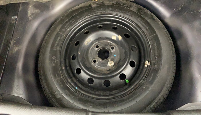 2013 Maruti Swift VXI, Petrol, Manual, 39,199 km, Spare Tyre