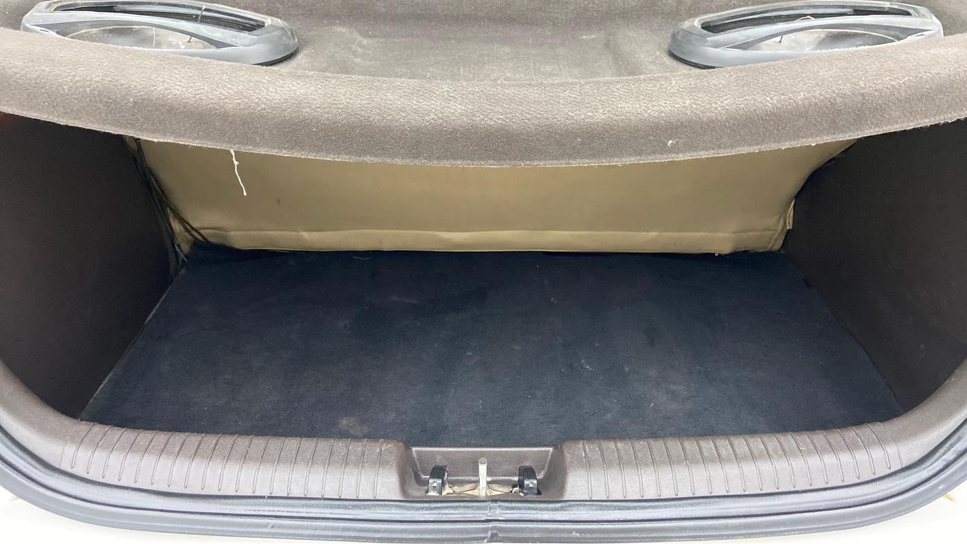 2010 Hyundai i20 MAGNA (O) 1.2, Petrol, Manual, 61,302 km, Boot Inside