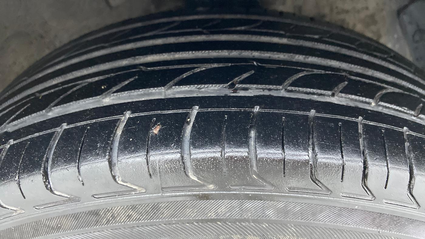 2010 Hyundai i20 MAGNA (O) 1.2, Petrol, Manual, 61,302 km, Right Front Tyre Tread