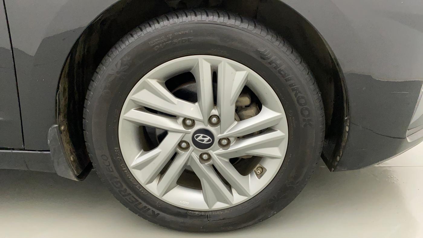 2020 Hyundai New Elantra 1.5 SX (O) AT DIESEL, Diesel, Automatic, 47,614 km, Right Front Wheel