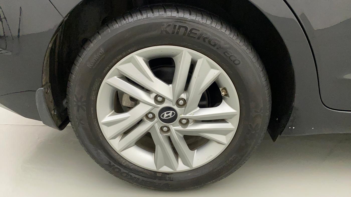 2020 Hyundai New Elantra 1.5 SX (O) AT DIESEL, Diesel, Automatic, 47,614 km, Right Rear Wheel