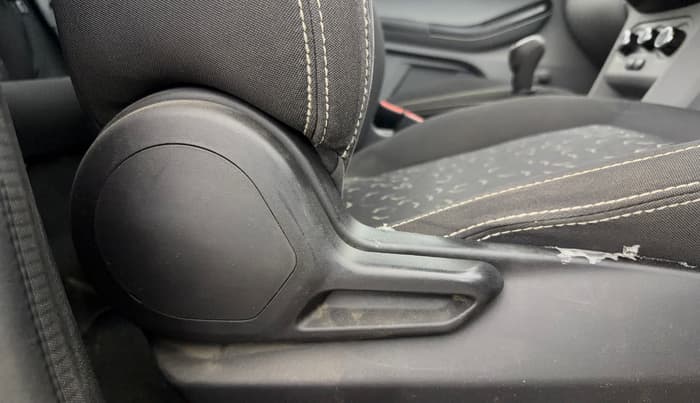 2022 Tata Tiago XE PETROL, Petrol, Manual, 27,764 km, Driver Side Adjustment Panel