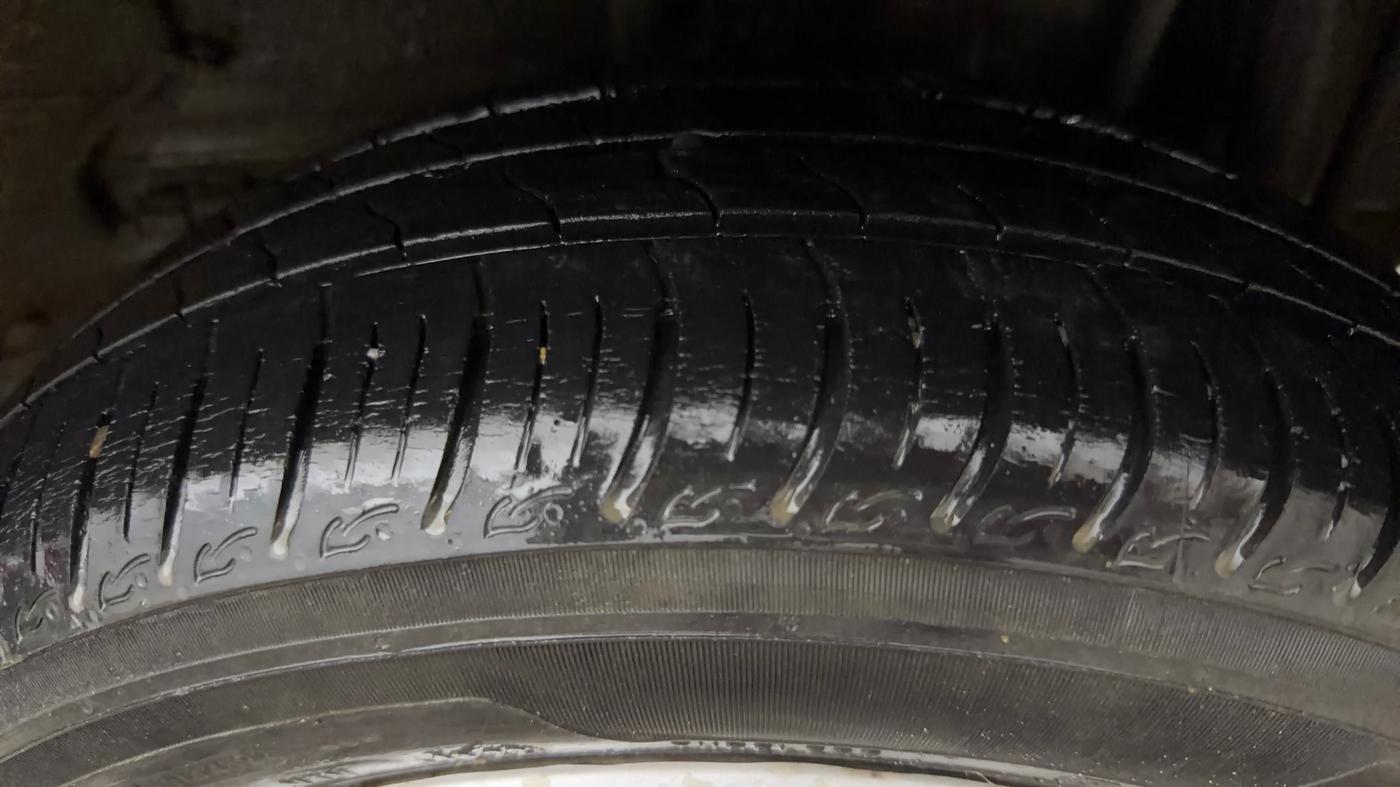 2022 Tata Tiago XE PETROL, Petrol, Manual, 27,764 km, Left Front Tyre Tread