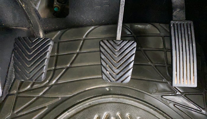 2014 Hyundai i20 SPORTZ 1.2, Petrol, Manual, 30,833 km, Pedals