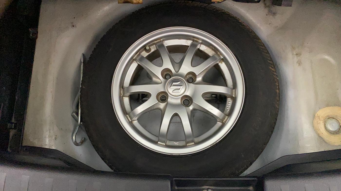 2013 Maruti Swift VXI, Petrol, Manual, 79,274 km, Spare Tyre