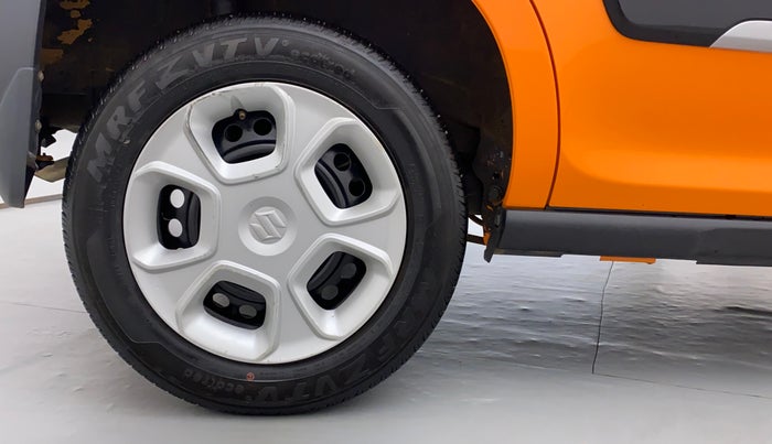 2020 Maruti S PRESSO VXI PLUS AGS, Petrol, Automatic, 14,194 km, Right Rear Wheel