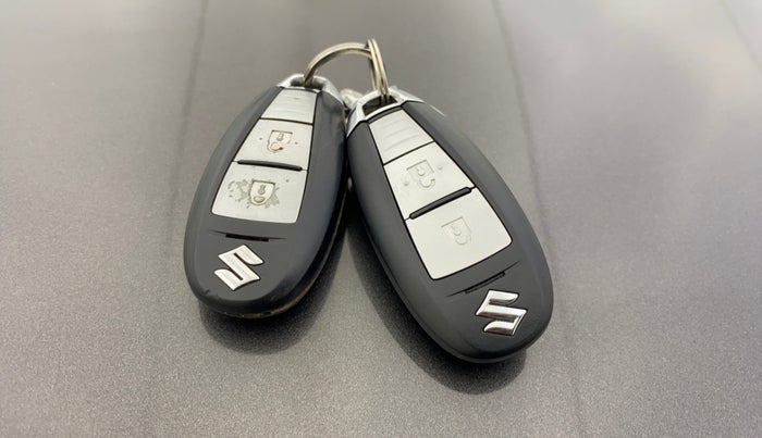 2016 Maruti S Cross ZETA 1.3, Diesel, Manual, 1,11,047 km, Key Close Up