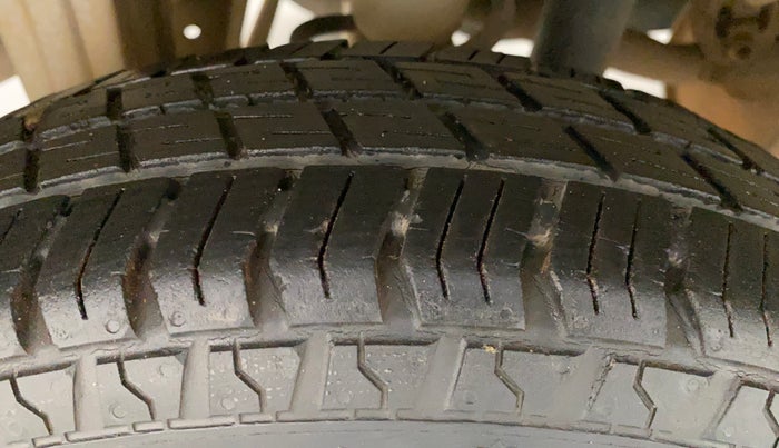 2017 Maruti Alto 800 VXI, Petrol, Manual, 15,804 km, Right Rear Tyre Tread