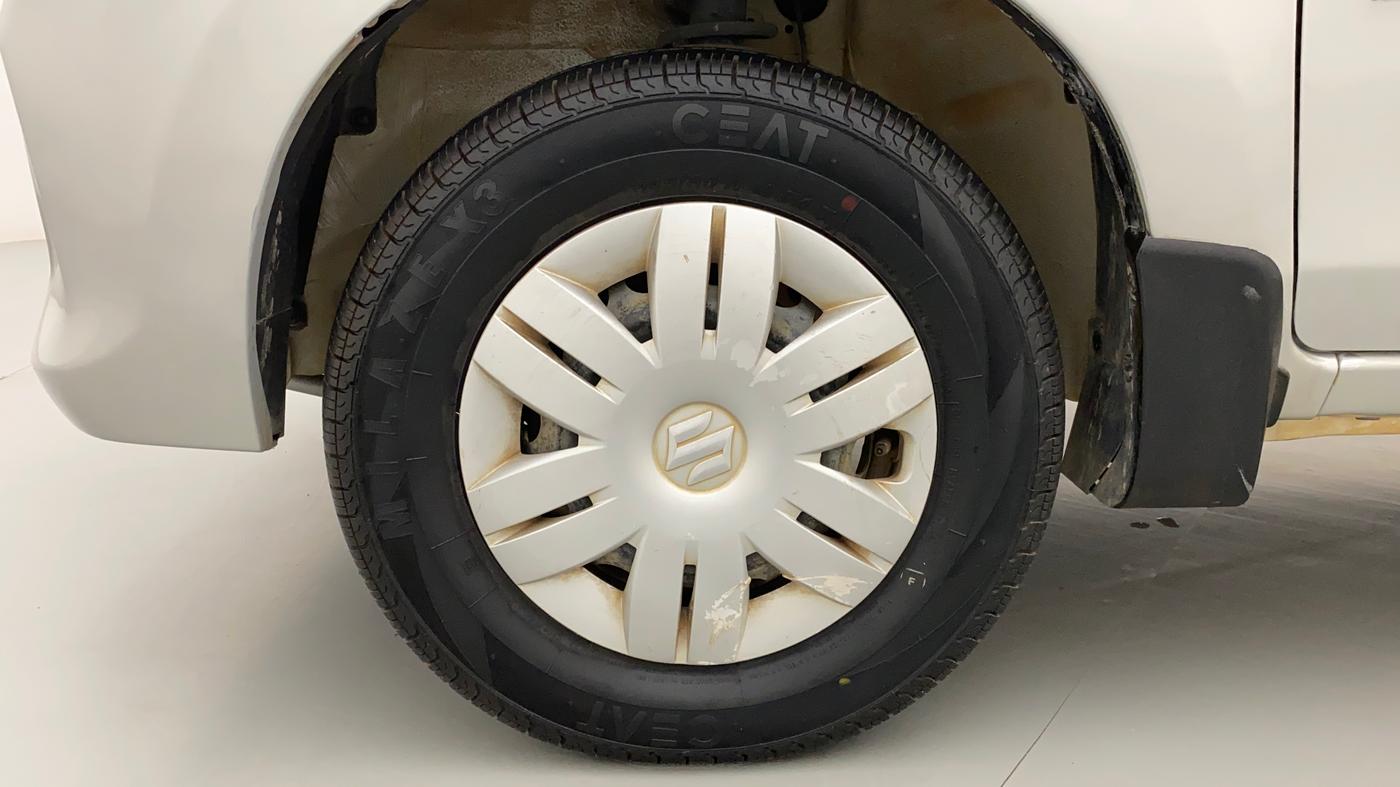 2017 Maruti Alto 800 VXI, Petrol, Manual, 15,804 km, Left Front Wheel