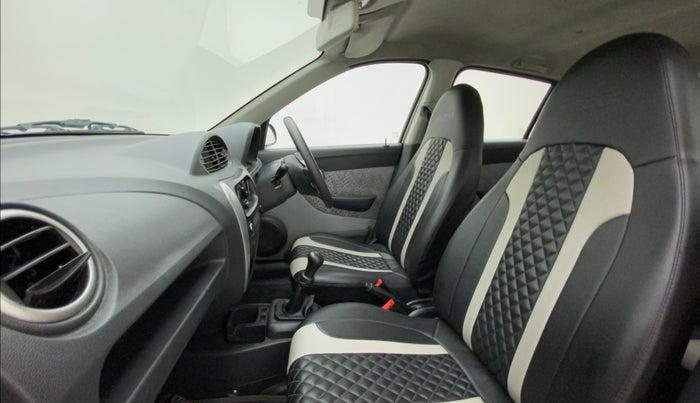 2017 Maruti Alto 800 VXI, Petrol, Manual, 15,804 km, Right Side Front Door Cabin