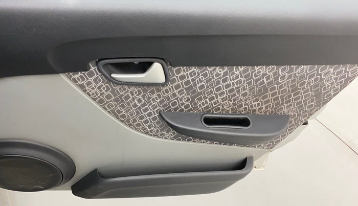 2017 Maruti Alto 800 VXI, Petrol, Manual, 15,804 km, Driver Side Door Panels Control