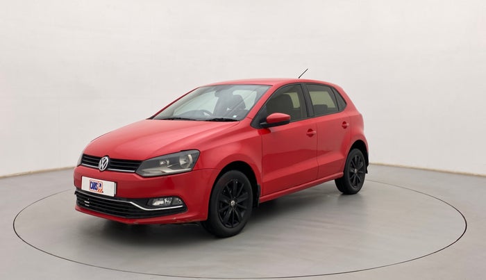 2017 Volkswagen Polo HIGHLINE1.5L, Diesel, Manual, 1,18,568 km, Left Front Diagonal