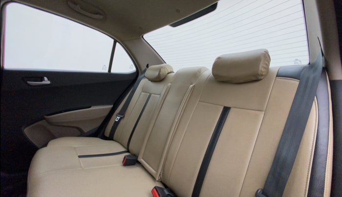 2014 Hyundai Xcent SX AT 1.2 (O), Petrol, Automatic, 99,948 km, Right Side Rear Door Cabin