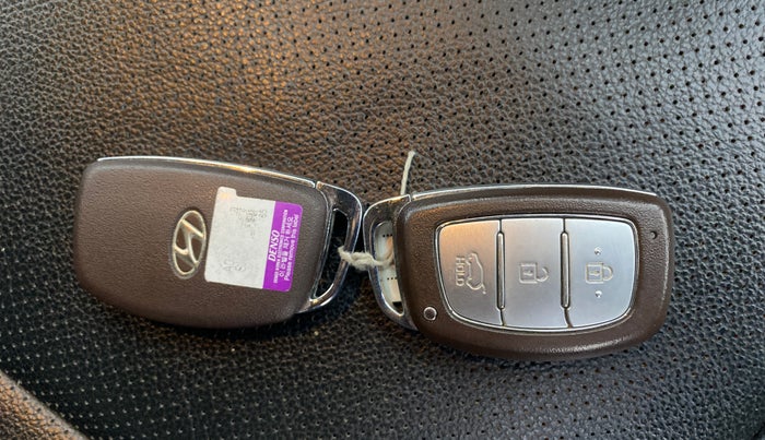 2019 Hyundai Creta SX (O) EXECUTIVE 1.6 PETROL, Petrol, Manual, 82,989 km, Key Close Up