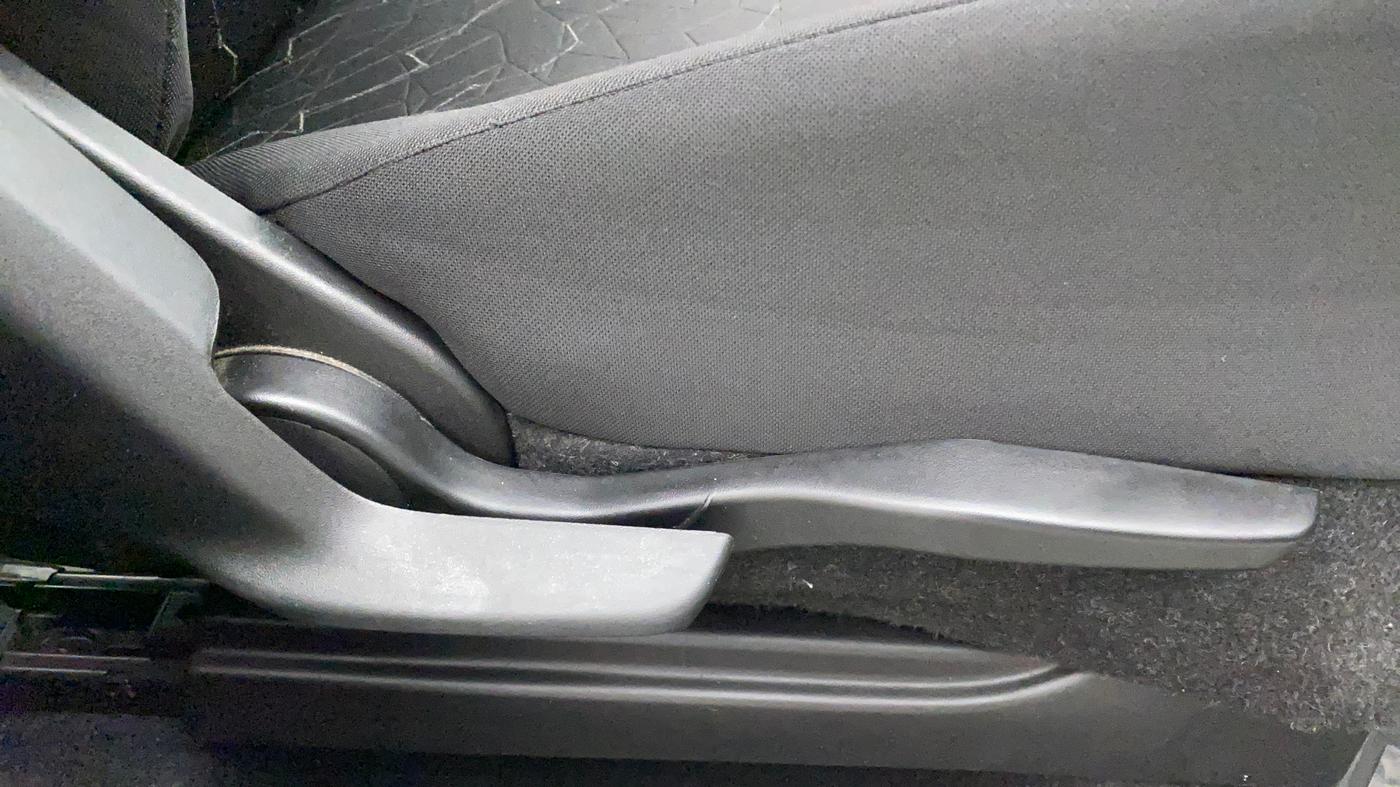 2019 Maruti IGNIS ALPHA 1.2 AMT, Petrol, Automatic, 19,259 km, Driver Side Adjustment Panel