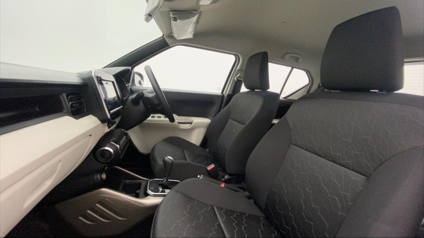 2019 Maruti IGNIS ALPHA 1.2 AMT, Petrol, Automatic, 19,259 km, Right Side Front Door Cabin