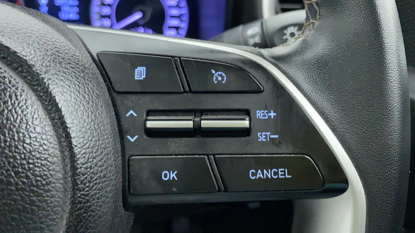 2020 Hyundai VENUE 1.0 turbo GDI IMT SX O, Petrol, Manual, 15,030 km, Adaptive Cruise Control
